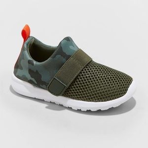 Toddler Slip-On Water Shoes - Cat & Jack™